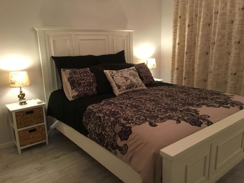 Applegate Lane Chalet - Accommodation Gold Coast 8