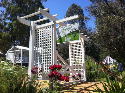 Applegate Lane Chalet - Accommodation Gold Coast 14