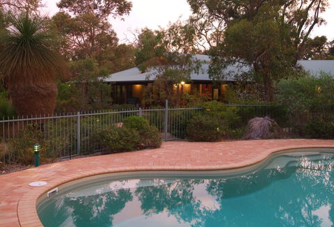 53 Martina Drive - Gold Coast 4U 4