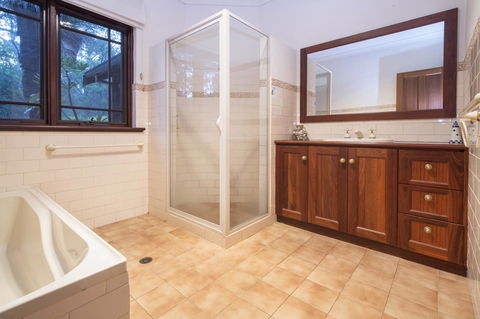 53 Martina Drive - Gold Coast 4U 23