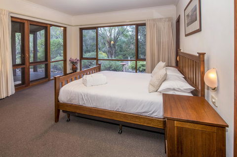 53 Martina Drive - Gold Coast 4U 18