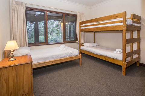 53 Martina Drive - Gold Coast 4U 25