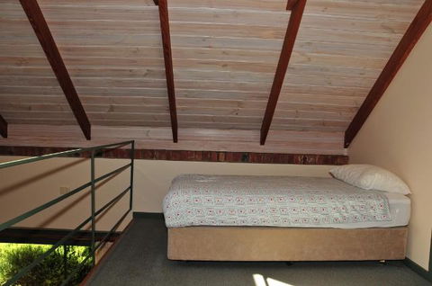 Waterfall Cottages - Gold Coast 4U 3