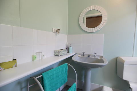 Jacaranda Guest House - Accommodation Gold Coast 9