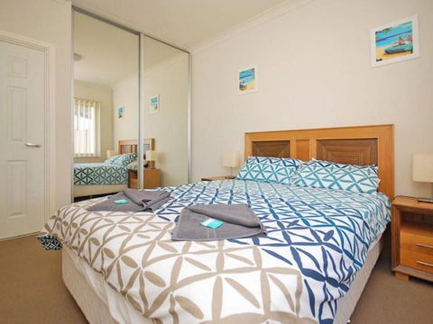 Seas The Day - Jurien Bay - Gold Coast 4U 22