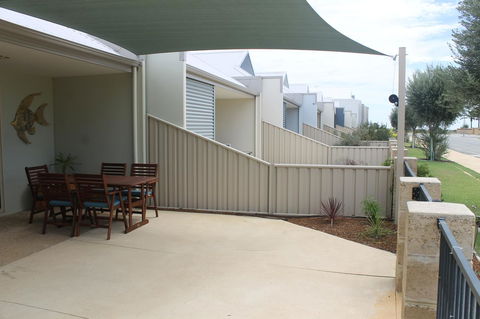 Seas The Day - Jurien Bay - Gold Coast 4U 6