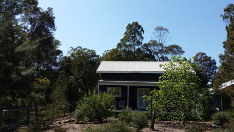 Di's Cabin In Dwellingup - Accommodation Gold Coast 3