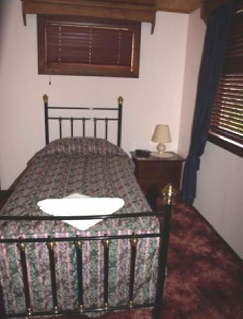 Pemberton Old Picture Theatre Holiday Apartments - Accommodation Gold Coast 12