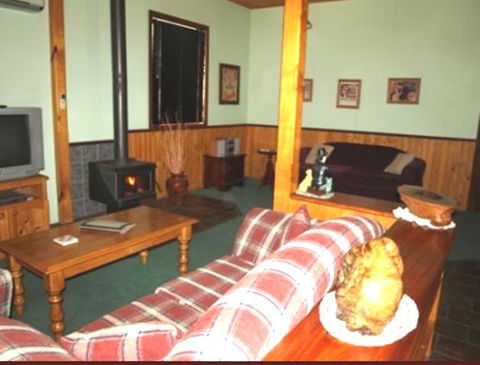 Pemberton Old Picture Theatre Holiday Apartments - Accommodation Gold Coast 21
