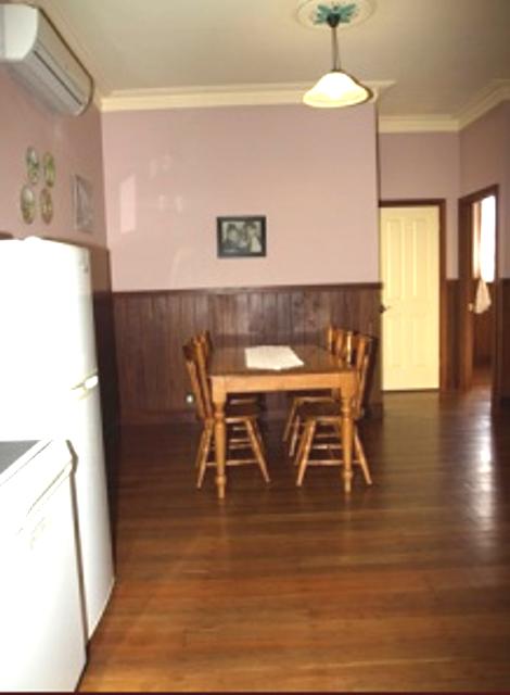 Pemberton Old Picture Theatre Holiday Apartments - Accommodation Gold Coast 11