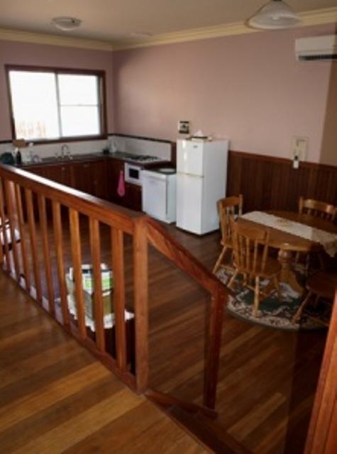 Pemberton Old Picture Theatre Holiday Apartments - Accommodation Gold Coast 20