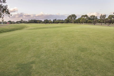 15 Cabot Close - Gold Coast 4U 27