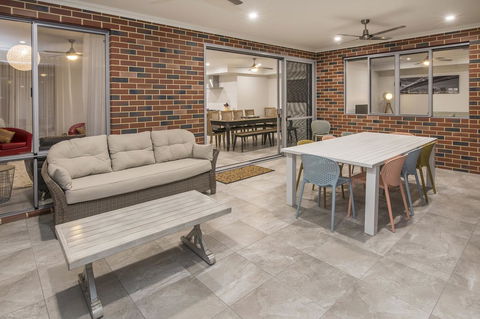 15 Cabot Close - Gold Coast 4U 22