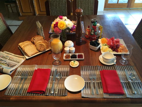 Nivalis Bed And Breakfast - Accommodation Gold Coast 27