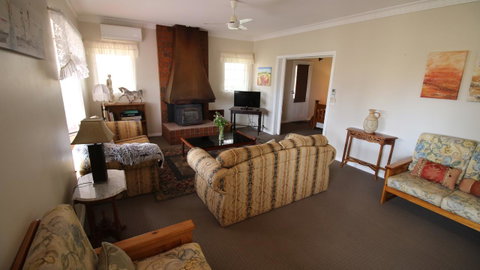 Daisy Cottage - Accommodation Gold Coast 12