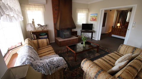 Daisy Cottage - Accommodation Gold Coast 24