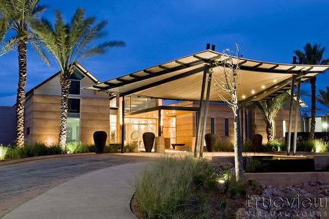 Mantarays Ningaloo Beach Resort - Gold Coast 4U 2