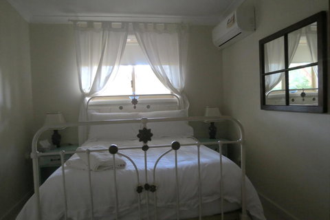 Bentwood Olive Grove Accommodation - Accommodation Gold Coast 6