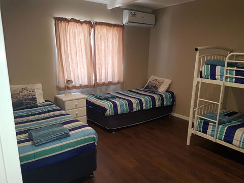 Kalbarri Sunset Villa - Gold Coast 4U 10