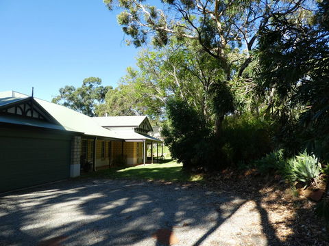 Treetops Cottage - Accommodation Gold Coast 18