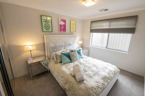 Magnificent Beach Retreat - Accommodation Gold Coast 13