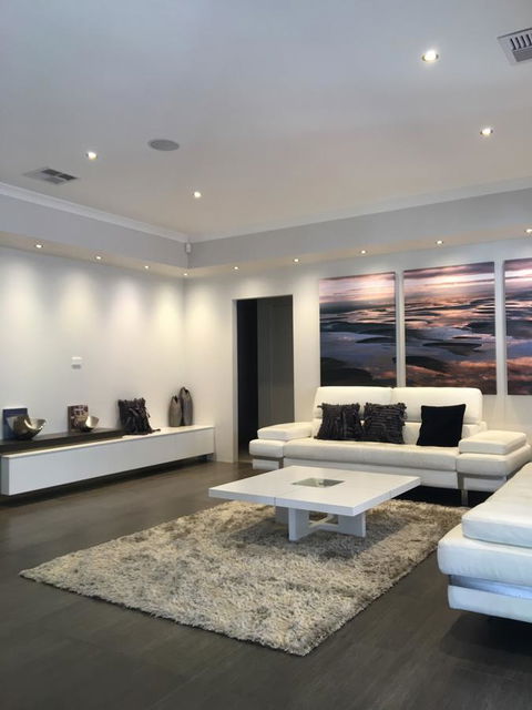 Magnificent Beach Retreat - Accommodation Gold Coast 31