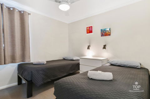 Jurien Bay Tourist Park - Gold Coast 4U 7