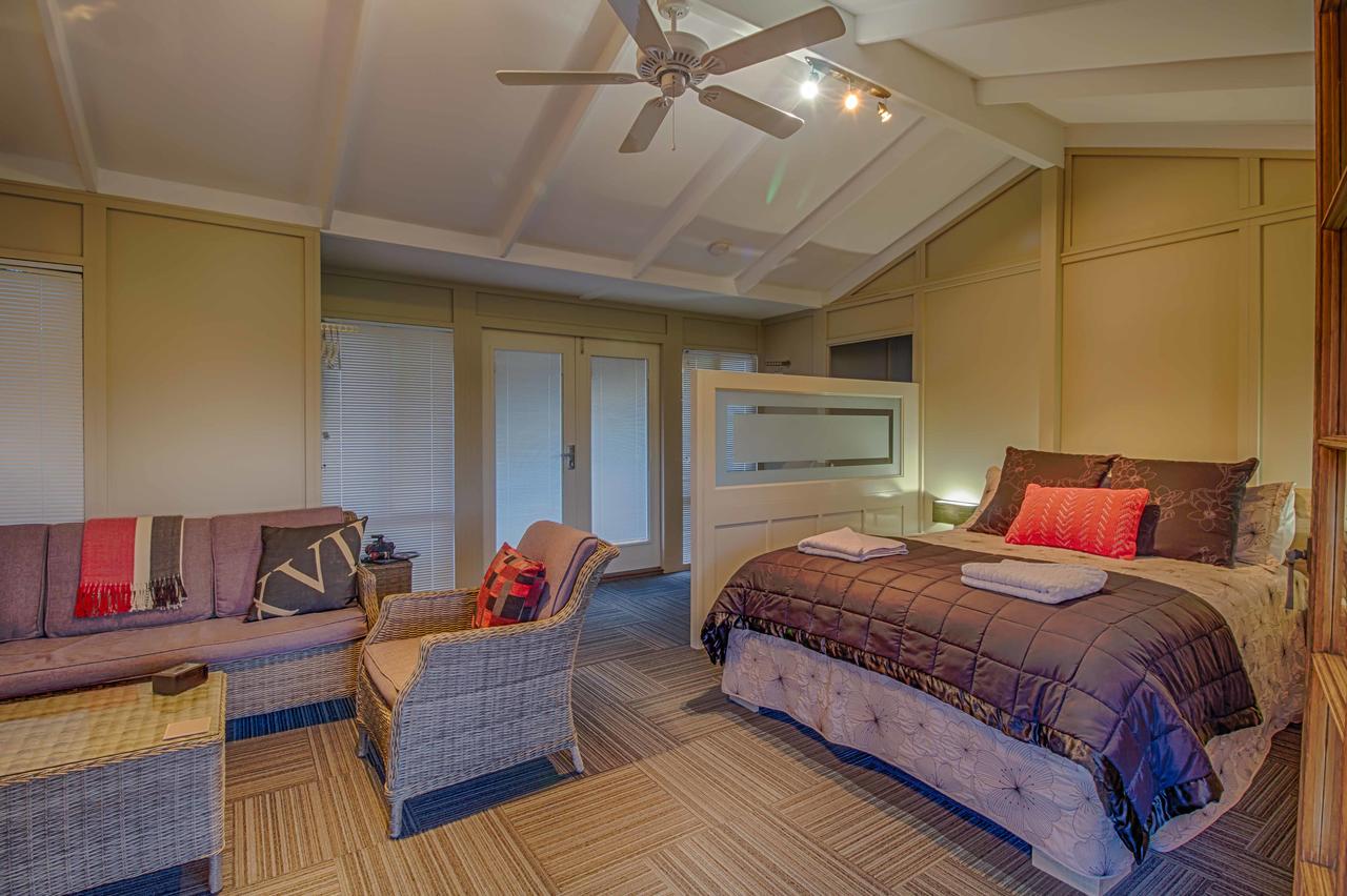 Stratham WA Gold Coast 4U