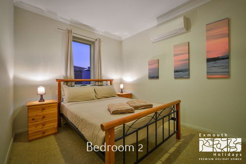 13 Learmonth Street - Close To Town Centre - Gold Coast 4U 8