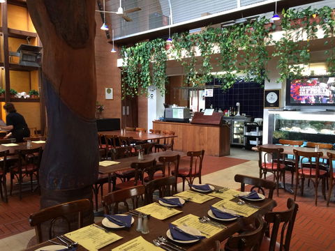 The Pemberton Hotel - Accommodation Gold Coast 4