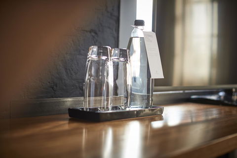 The Premier Mill Hotel - Accommodation Gold Coast 11