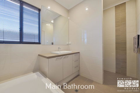 7 Kestrel Place - Gold Coast 4U 16