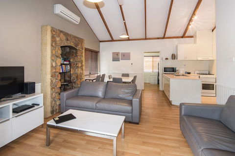 Bay Village Resort Dunsborough - Gold Coast 4U 10