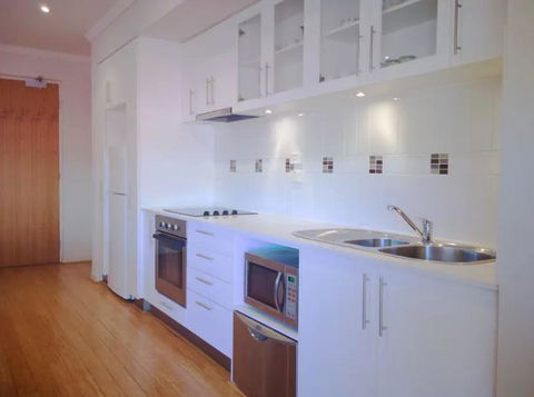 Outram St Apartment - Gold Coast 4U 7
