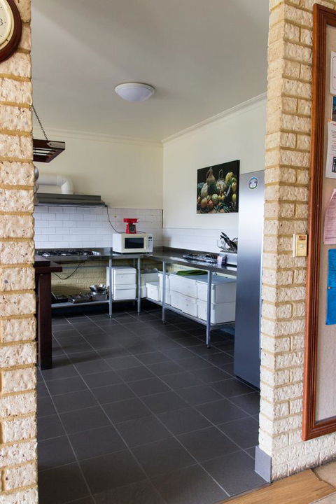 Baywatch Retreat Augusta - Accommodation Gold Coast 19