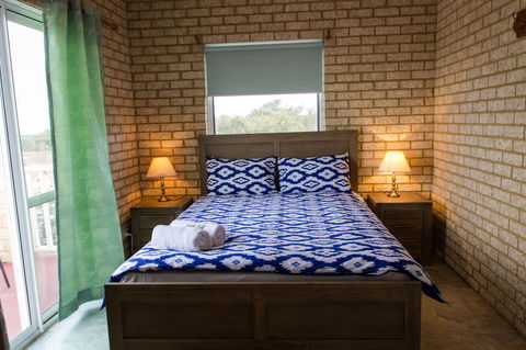 Baywatch Retreat Augusta - Accommodation Gold Coast 9