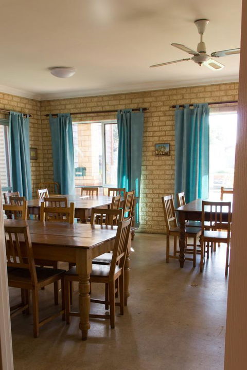 Baywatch Retreat Augusta - Accommodation Gold Coast 24