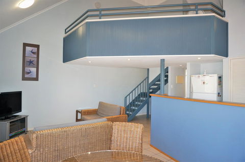 Osprey Holiday Village Unit 122 2 Bedroom - Gold Coast 4U 1