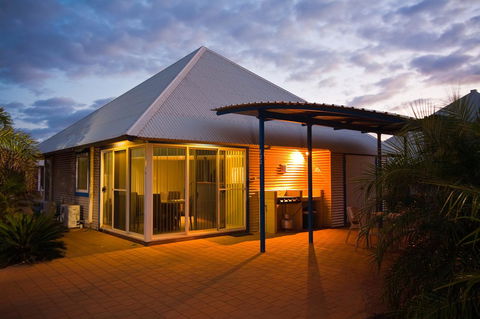 Osprey Holiday Village Unit 122 2 Bedroom - Gold Coast 4U 13
