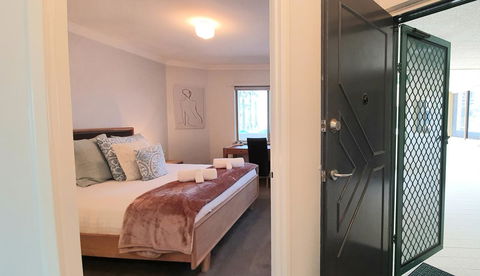 Sandcastles Beachfront Luxury Retreat Apartment - Gold Coast 4U 22