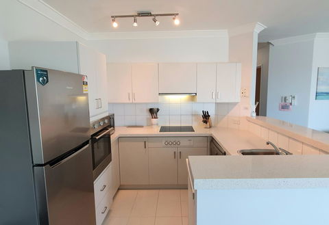 Sandcastles Beachfront Luxury Retreat Apartment - Gold Coast 4U 7
