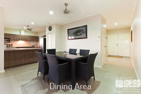 3 Kestrel Place - Gold Coast 4U 4