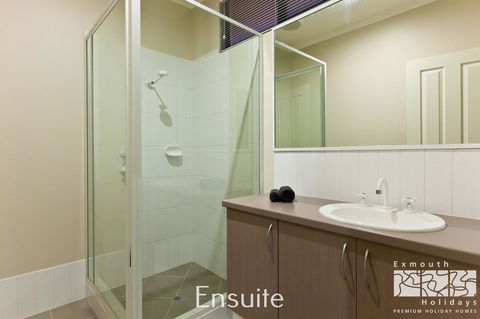 3 Kestrel Place - Gold Coast 4U 10