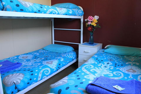 Jurien Beachfront Holiday Units - Gold Coast 4U 17