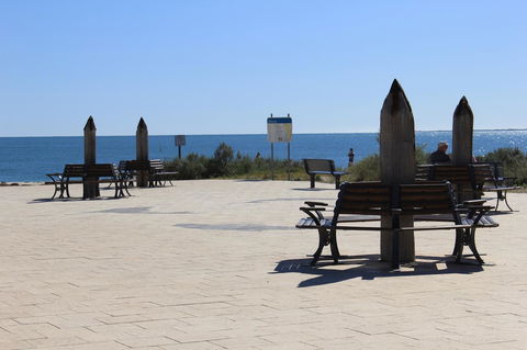 Jurien Beachfront Holiday Units - Gold Coast 4U 35