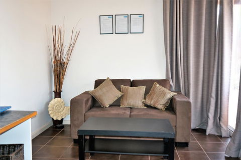 Osprey Holiday Village Unit 213 1 Bedroom - Gold Coast 4U 4