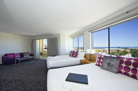Best Western Plus Hotel Lord Forrest - Gold Coast 4U 13
