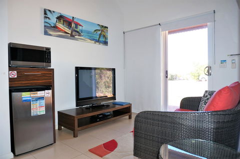 Osprey Holiday Village Unit 203 1 Bedroom - 1 Gold Coast 7