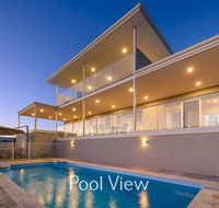 32 Corella Court - Private Jetty and Pool - Gold Coast 4U