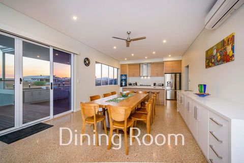 32 Corella Court - Gold Coast 4U 3